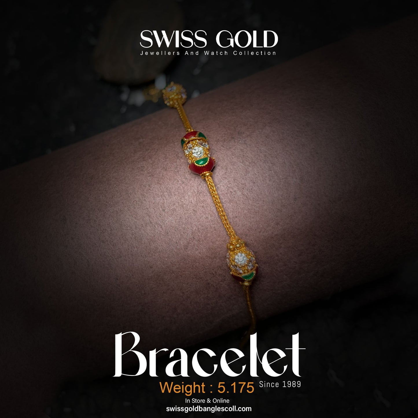 BRACELET