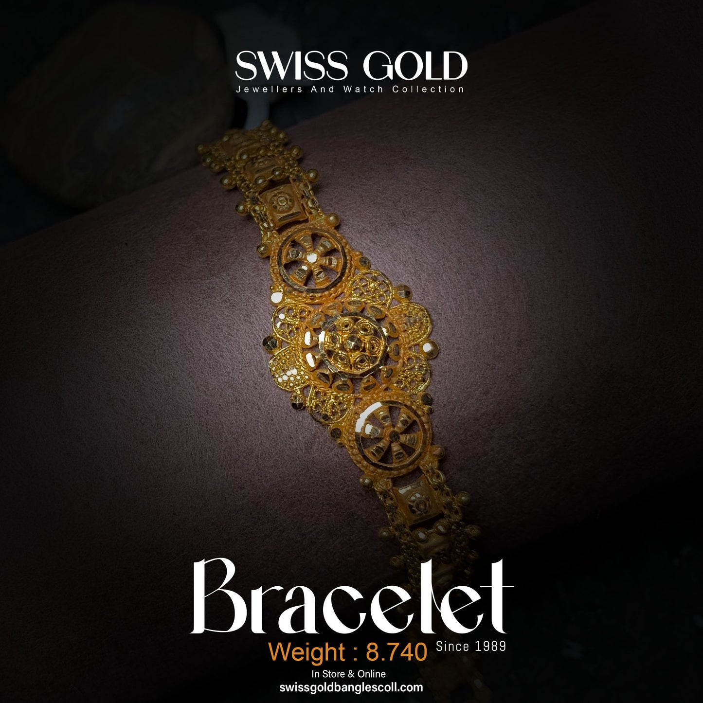 BRACELET