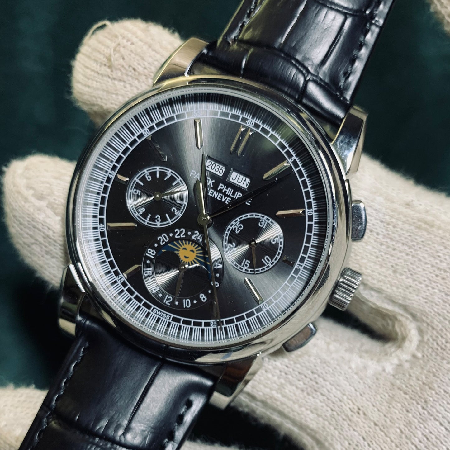 Patek Phillippe Men Moon Phase Calendar Black Dial & Black Leather Strep