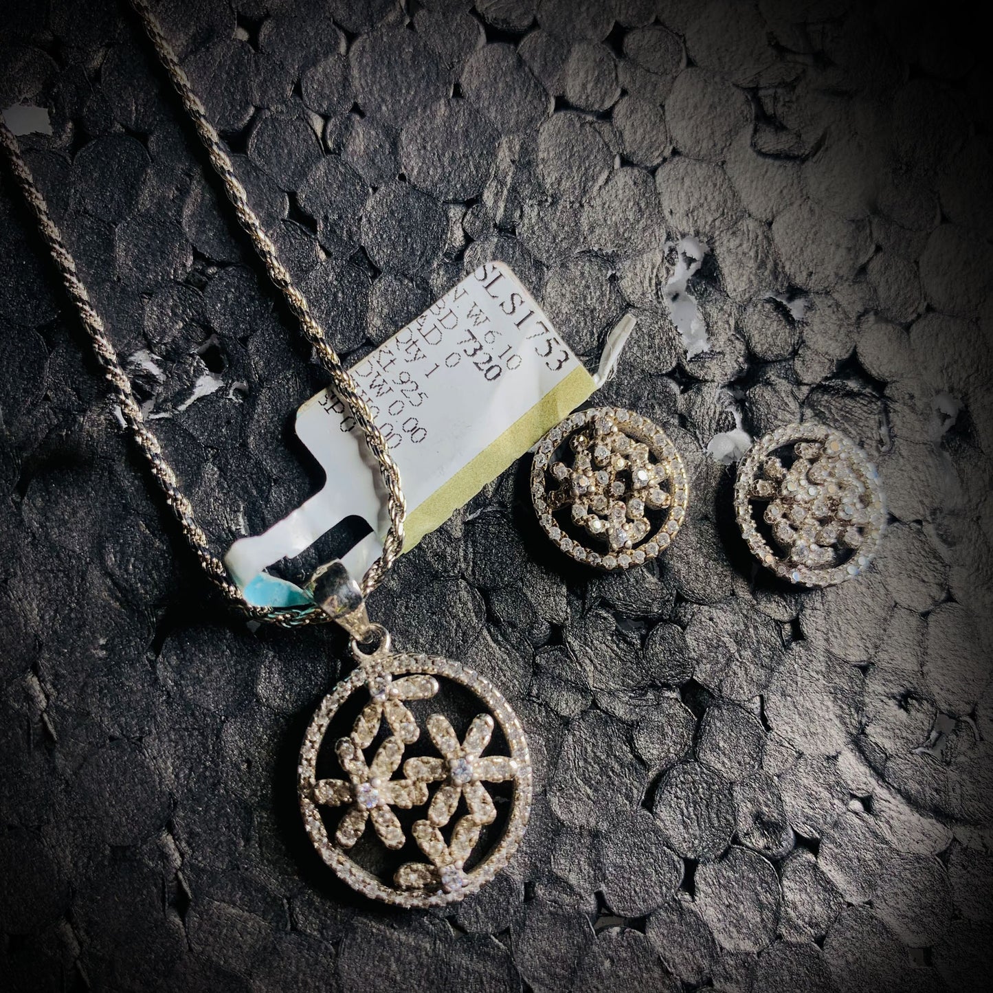 locket set