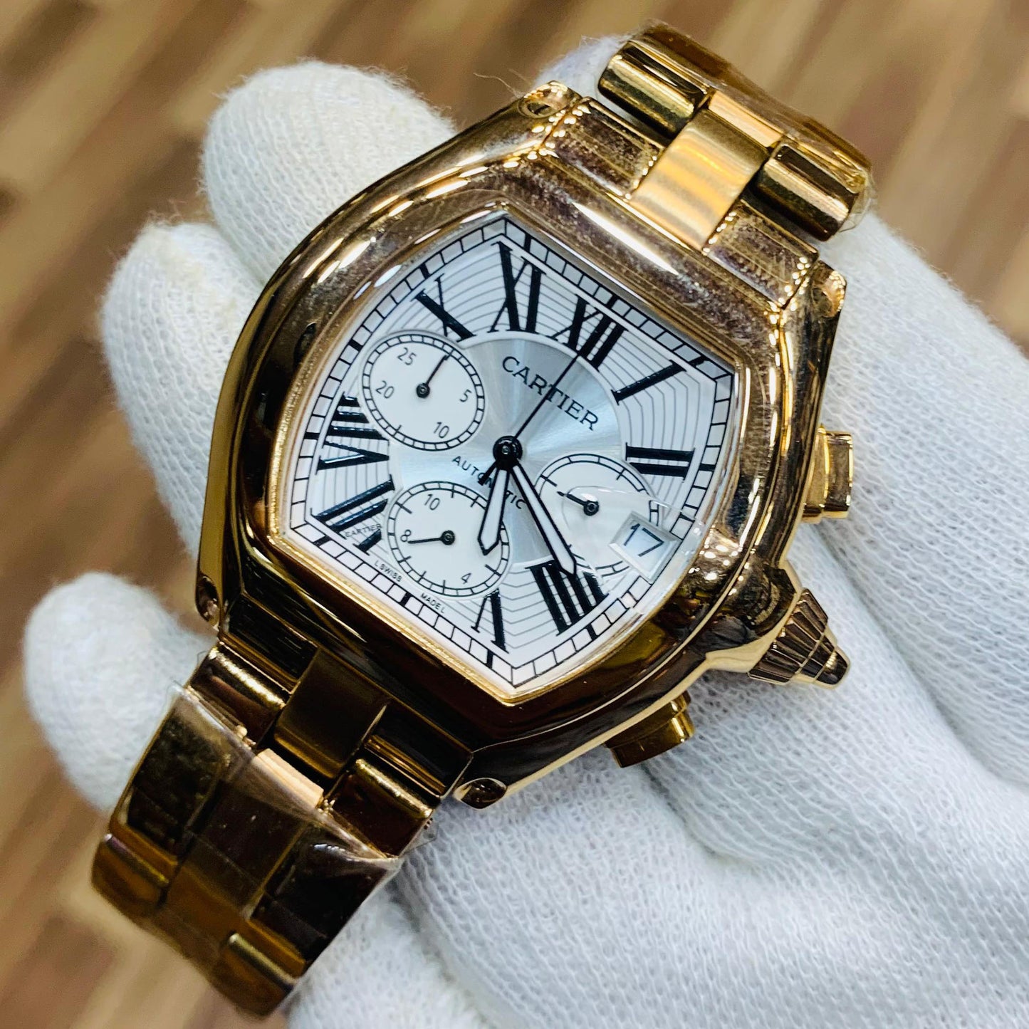 Cartier Men 37mm Roadster Chronograph Roman Dial and Rose Gold Bracelet