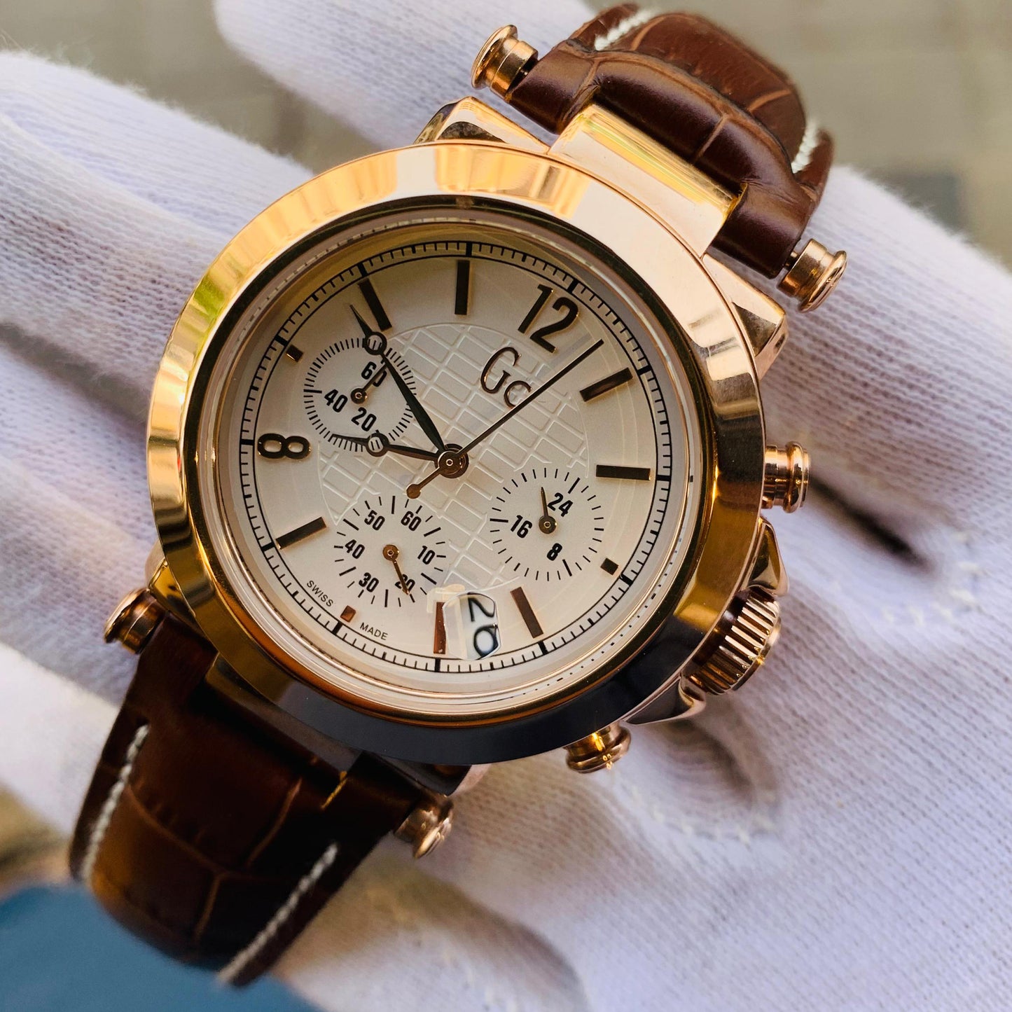 Guess Men White Dial Chronograph Brown Leather Strap