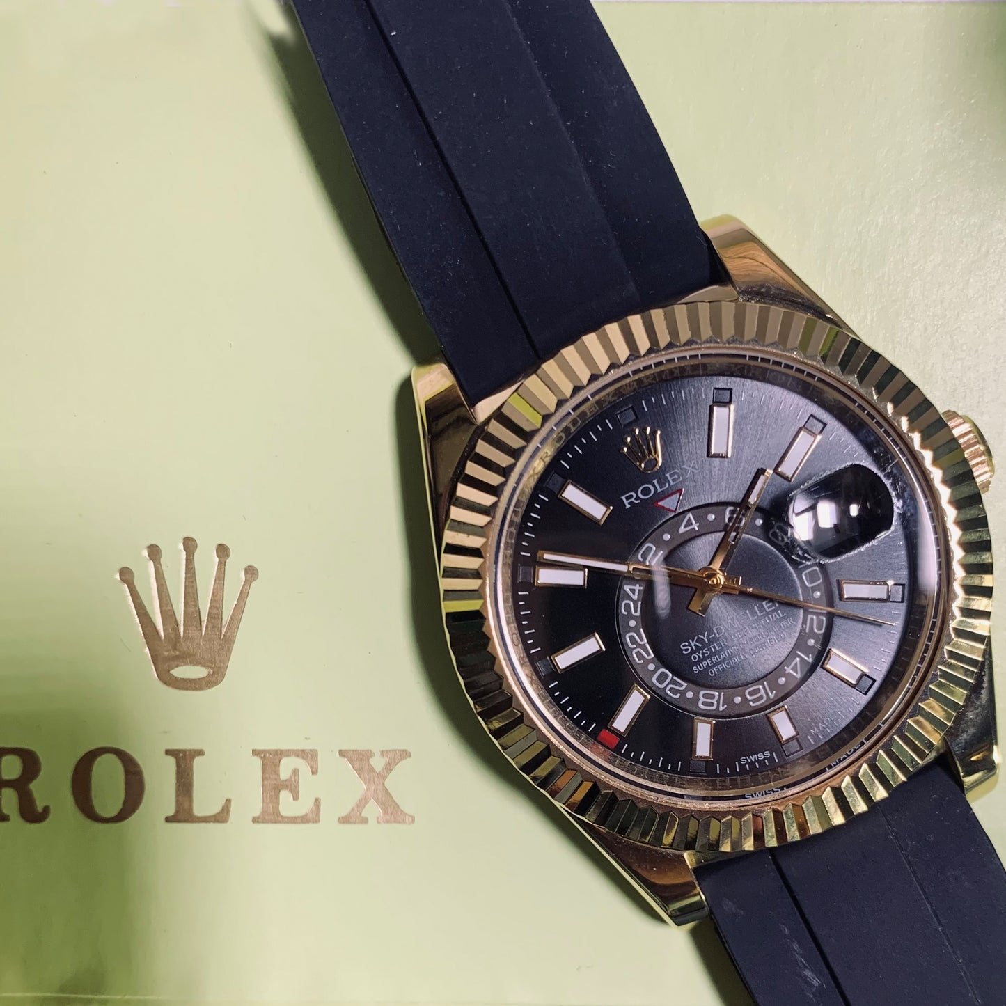 ROLEX-SKY-DWELLER