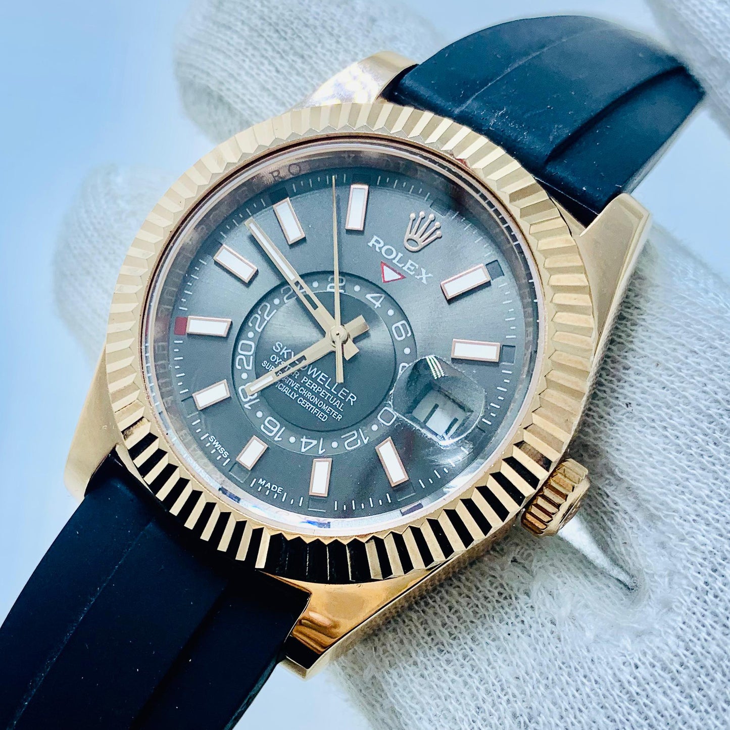 ROLEX Sky-Dweller