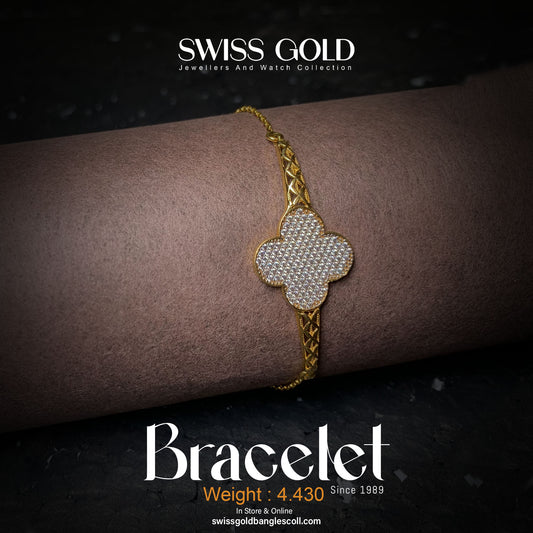 BRACELET