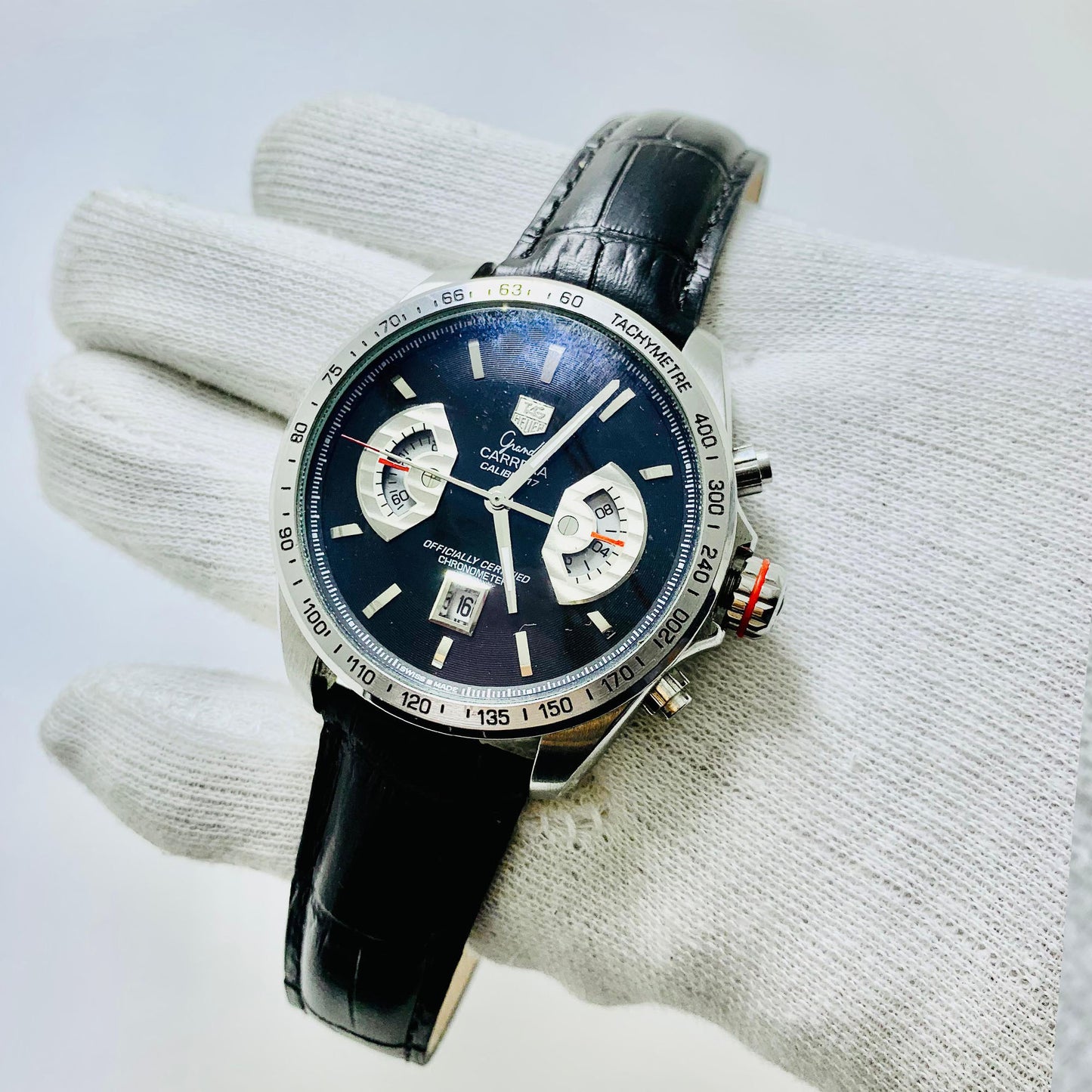 TAG HEUER