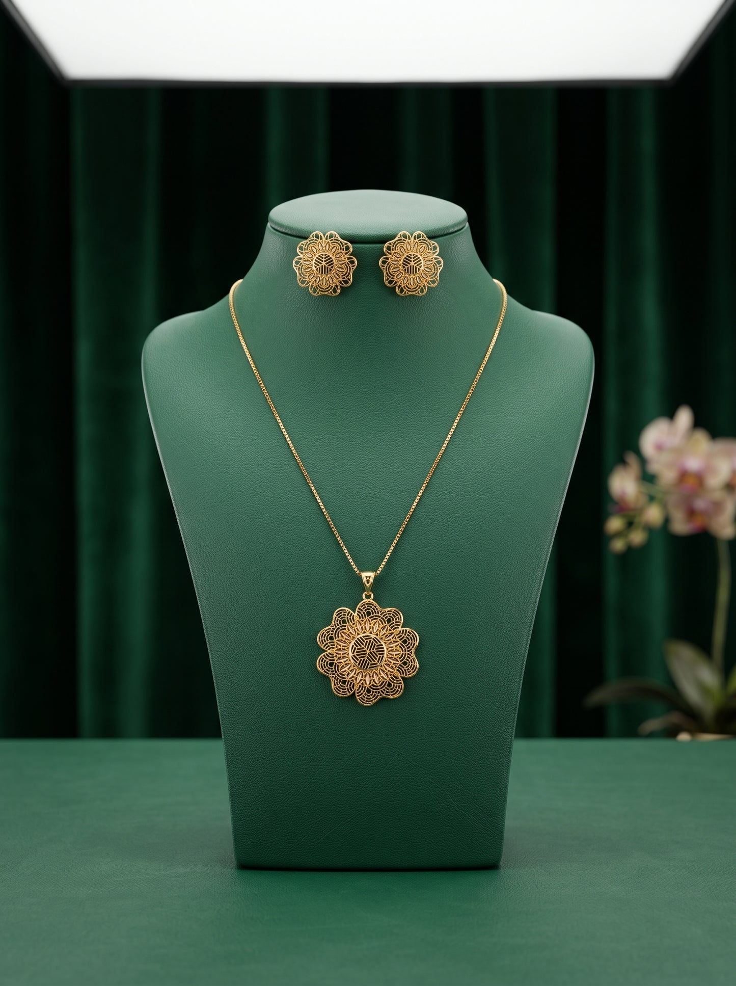 21KT Gold Locket Set-LS-20296-26