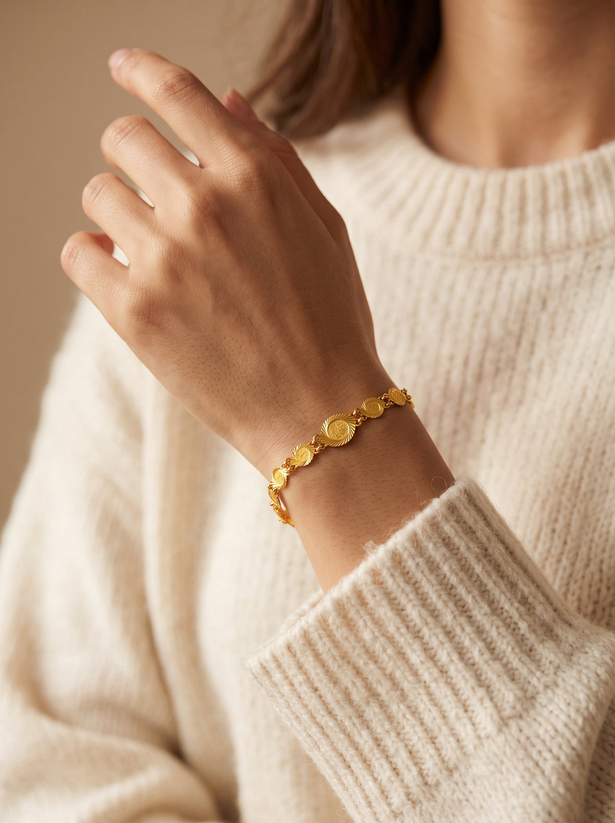 21KT GOLD BRACELET -CB-202421-26